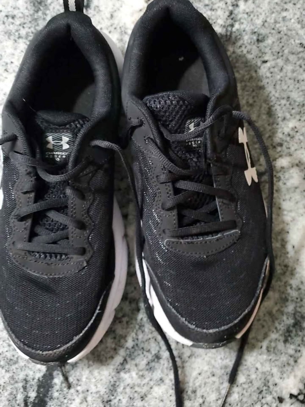 Under Armour Men’s Black & White Athletic Running Shoes